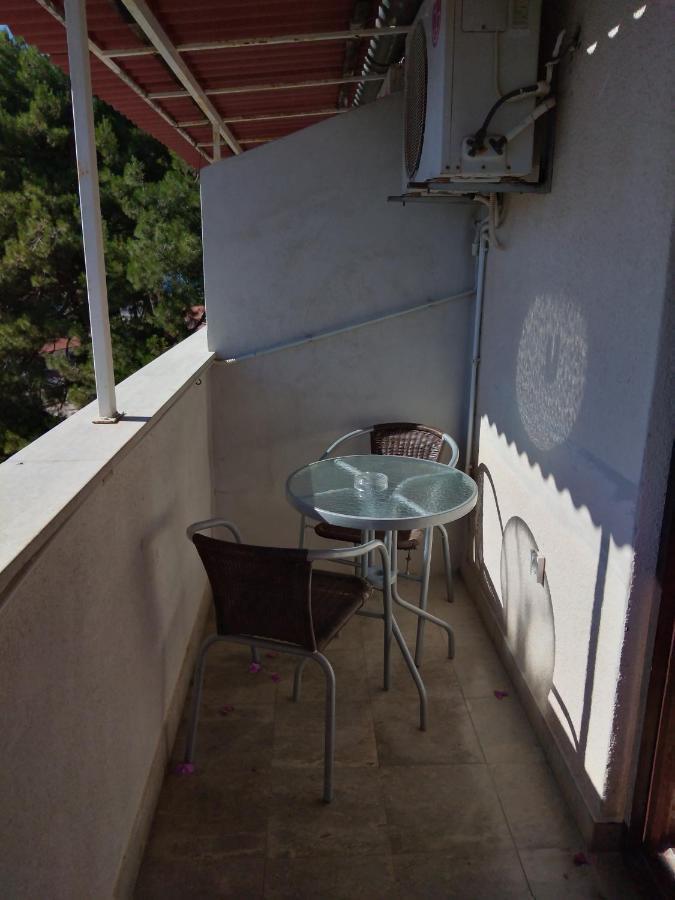 Luna Tsuki Two Aparthotel Rovinj Ngoại thất bức ảnh